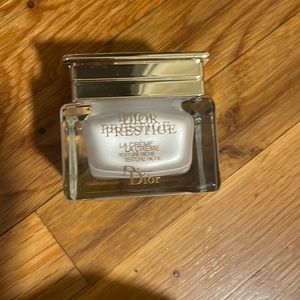 Dior prestige la crème